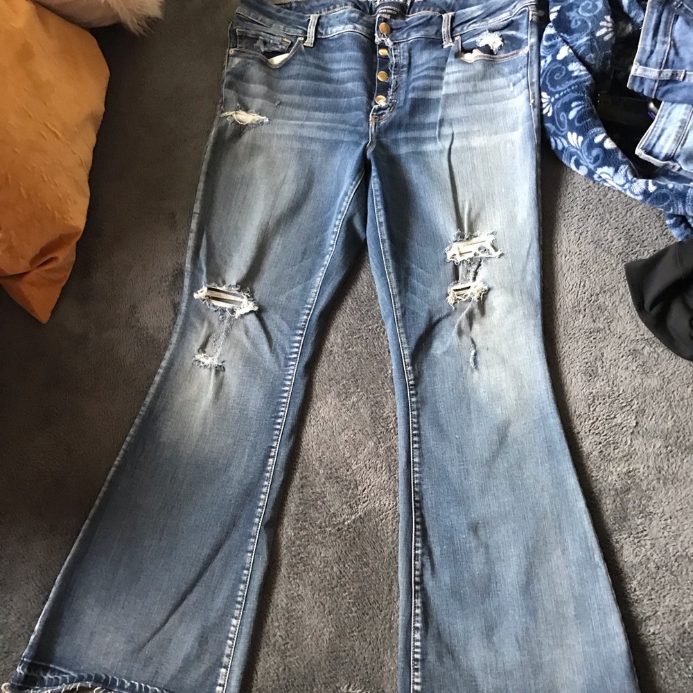 AEO American Eagle Outfitters SSX BoHo Artist